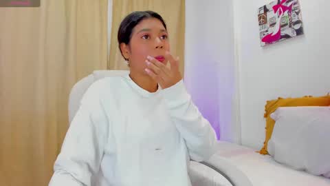 Andrea online show from 09-12-25, 01:00