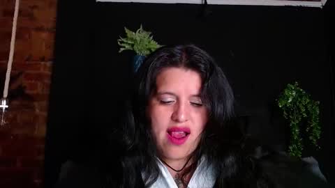 Snapshot of andrea_secret_ chatting on 09-27-25, 03:06 ANDREA  online show from 09-27-25, 03:06