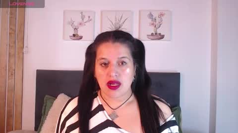Snapshot of andrea_secret_ chatting on 10-12-25, 02:38 ANDREA  online show from 10-12-25, 02:38