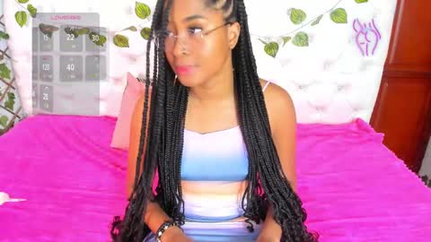 Snapshot of andrea_williams24 chatting on 01-08-25, 11:32 Naomi Andrea Daviss online show from 01-08-25, 11:32