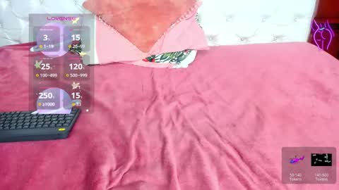 Snapshot of andrea_williams24 chatting on 01-15-26, 02:32 Naomi Andrea Daviss online show from 01-15-26, 02:32