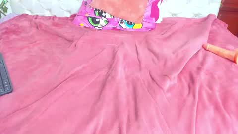 Snapshot of andrea_williams24 chatting on 02-06-26, 02:31 Naomi Andrea Daviss online show from 02-06-26, 02:31