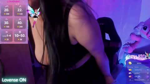 Snapshot of andreacohenz chatting on 03-03-25, 02:36 andrea online show from 03-03-25, 02:36