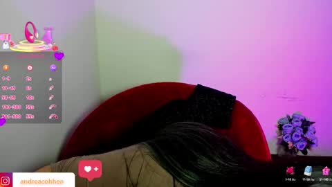 Snapshot of andreacohenz chatting on 10-09-25, 11:25 andrea online show from 10-09-25, 11:25