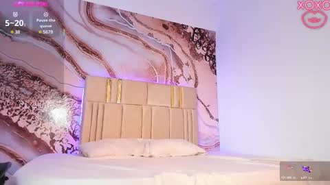 Snapshot of andreandtatty chatting on 02-22-25, 12:27 Hi im Tatty Heaven online show from 02-22-25, 12:27