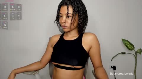 Andrea  online show from 03-04-25, 04:09