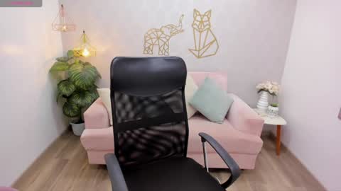 Andre Castaneda online show from 01-27-25, 04:20