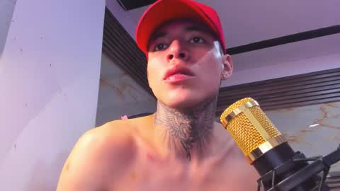 andrees_s online show from 11-25-25, 07:25