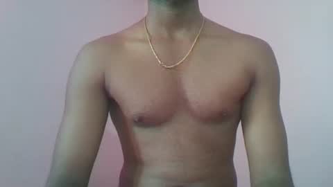 Snapshot of andres01_ chatting on 10-15-25, 05:51 andres01_ online show from 10-15-25, 05:51