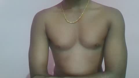 Snapshot of andres01_ chatting on 10-19-25, 01:56 andres01_ online show from 10-19-25, 01:56