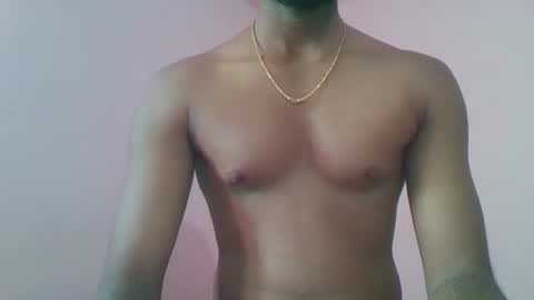 Snapshot of andres01_ chatting on 10-24-25, 05:37 andres01_ online show from 10-24-25, 05:37