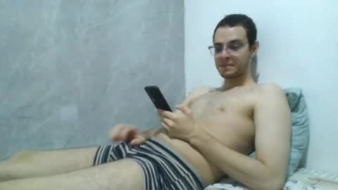 andres129494 online show from 03-30-26, 01:17
