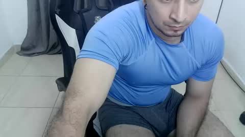 andres180950734 online show from 03-19-26, 01:09
