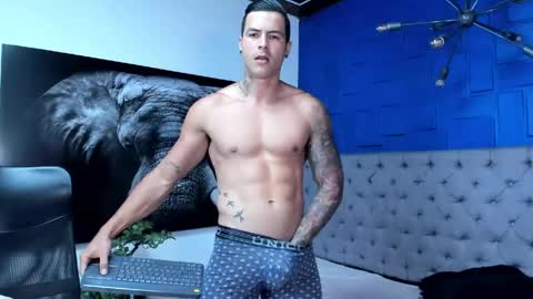 insta andres clark  online show from 04-24-26, 05:15