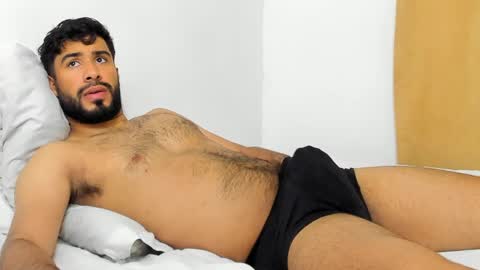 ANDRES CORTES   online show from 03-25-26, 09:26