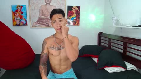 andres_santos777 online show from 12-22-24, 05:34