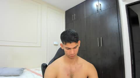 andres_stud online show from 04-08-26, 06:13