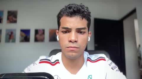 Andres online show from 10-21-25, 08:09