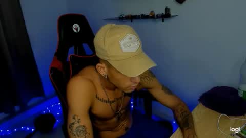 Andres white online show from 02-02-26, 09:35