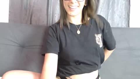 Isa  --------- online show from 12-05-25, 12:19