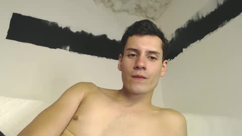 Snapshot of andrestorres0 chatting on 11-02-25, 09:50 Andres Torres online show from 11-02-25, 09:50