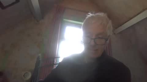Snapshot of andrew160258 chatting on 04-11-26, 11:47 Andrew online show from 04-11-26, 11:47