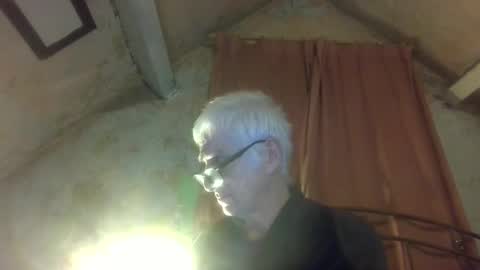 Snapshot of andrew160258 chatting on 04-19-26, 10:12 Andrew online show from 04-19-26, 10:12