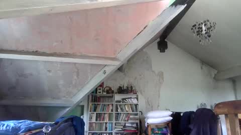 Snapshot of andrew160258 chatting on 04-26-26, 11:41 Andrew online show from 04-26-26, 11:41