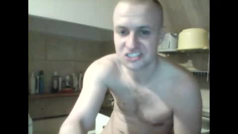 andrew3356577 online show from 03-03-25, 01:10