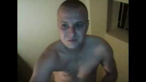 andrew3356577 online show from 10-18-25, 11:38