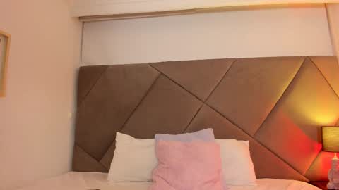 Snapshot of andrew_colleman1 chatting on 10-30-25, 06:37 Colleman online show from 10-30-25, 06:37