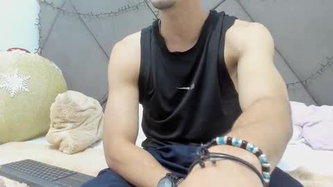 Snapshot of andrew_colleman1 chatting on 11-17-25, 03:56 Colleman online show from 11-17-25, 03:56