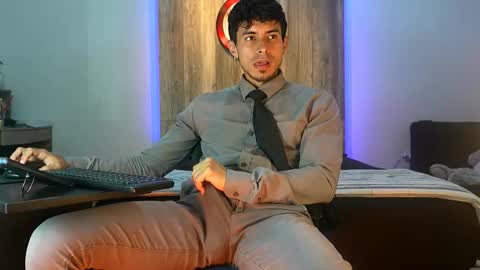 Andrew online show from 10-30-25, 01:07