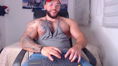 andrew_holden__ online show from 09-23-25, 12:24