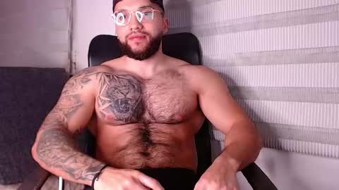 andrew_holden__ online show from 12-01-25, 11:54