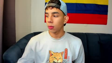 Andrew M. online show from 04-26-26, 01:09