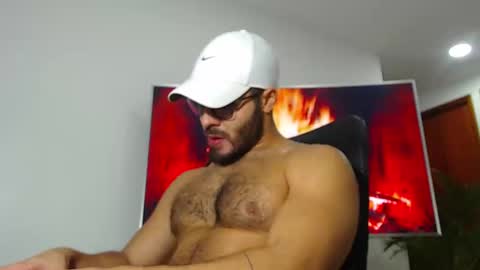 ANDREW WEST online show from 02-08-25, 11:02