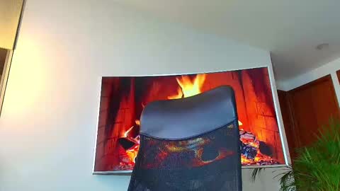 ANDREW WEST online show from 02-20-25, 12:25