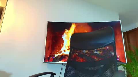 ANDREW WEST online show from 02-25-25, 02:58