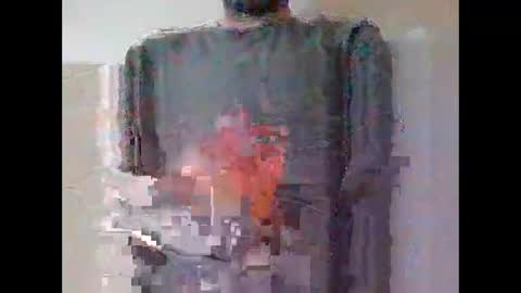 Snapshot of andrewcf88 chatting on 10-05-25, 04:49 andrewcf88 online show from 10-05-25, 04:49