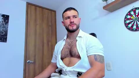 Andrew Diaz online show from 10-05-25, 08:45