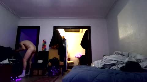 andrewgennie online show from 05-12-26, 02:41