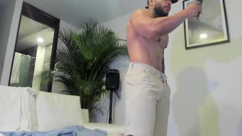 Andrew Johnson online show from 12-31-24, 04:49