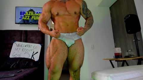 Snapshot of andrewjohnson0 chatting on 10-08-25, 06:05 Andrew Johnson online show from 10-08-25, 06:05