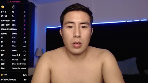 Snapshot of andrewmhilton_ chatting on 02-09-25, 06:33 andrewmhilton_ online show from 02-09-25, 06:33