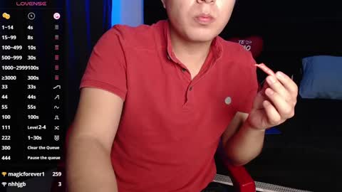 Snapshot of andrewmhilton_ chatting on 02-15-25, 04:14 andrewmhilton_ online show from 02-15-25, 04:14