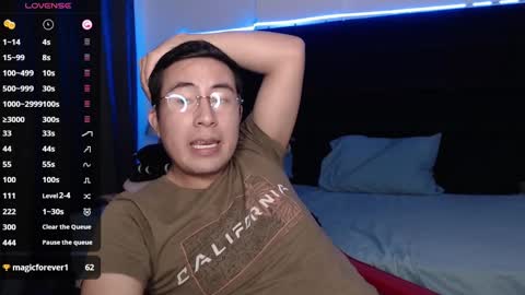 Snapshot of andrewmhilton_ chatting on 02-24-25, 11:30 andrewmhilton_ online show from 02-24-25, 11:30