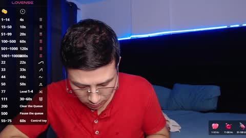 Snapshot of andrewmhilton_ chatting on 03-04-25, 11:00 andrewmhilton_ online show from 03-04-25, 11:00