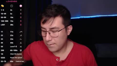 Snapshot of andrewmhilton_ chatting on 10-05-25, 06:34 andrewmhilton_ online show from 10-05-25, 06:34