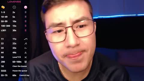 Snapshot of andrewmhilton_ chatting on 10-16-25, 05:08 andrewmhilton_ online show from 10-16-25, 05:08